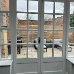 Georgian House With Hot Tub Right On The River! Tadcaster